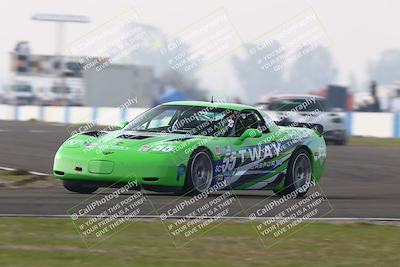 media/Jan-18-2026-CalClub SCCA (Sun) [[8bc6468723]]/Group 5 Race/Turn 1/